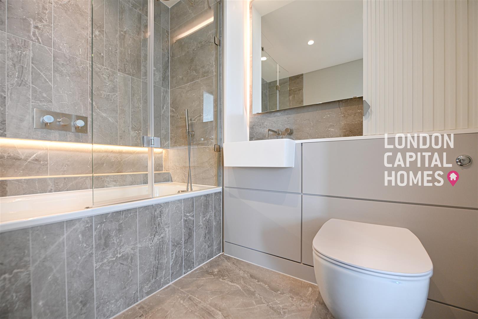 7 Gasholder Place, London